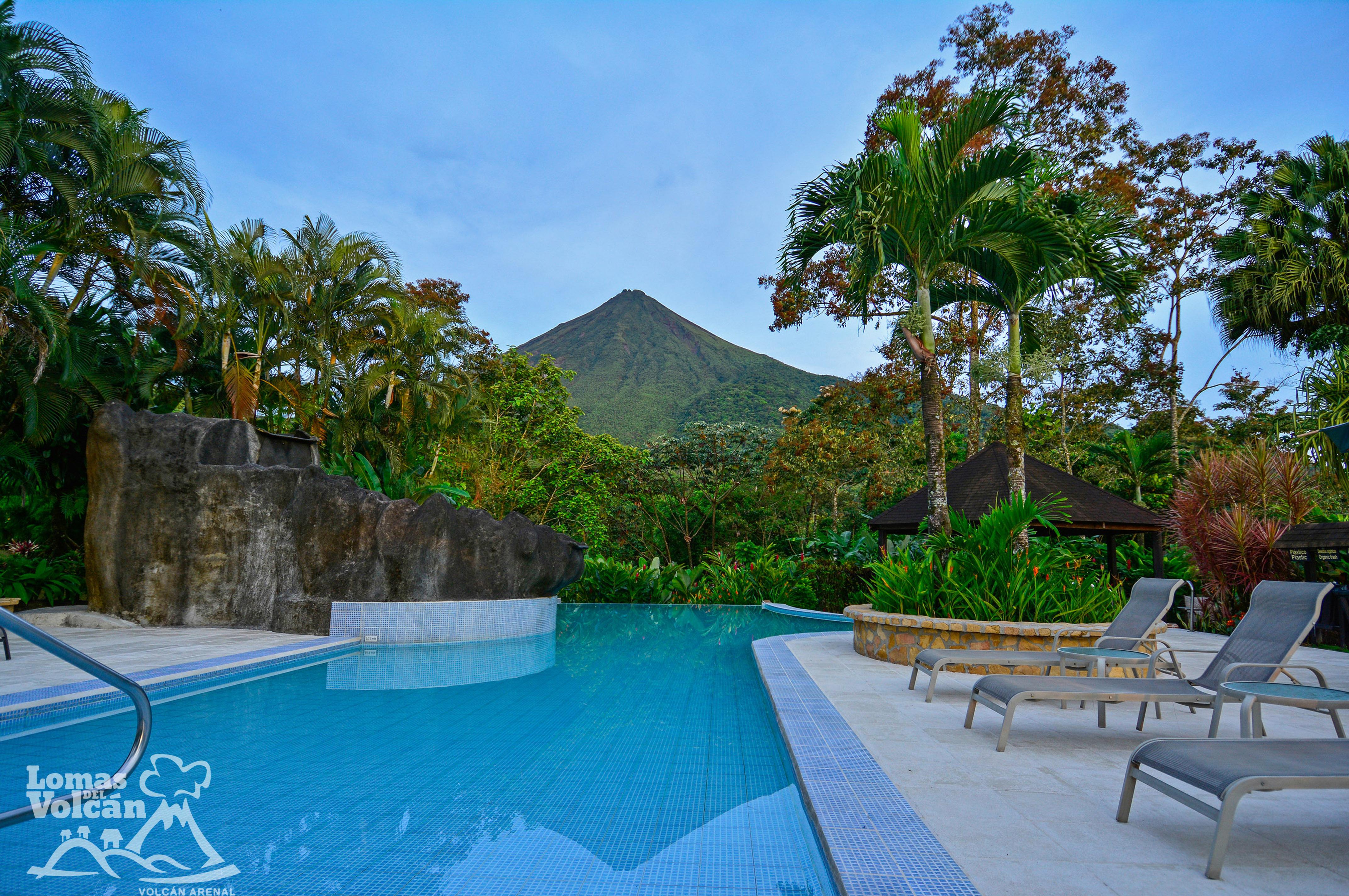Hotel Lomas Del Volcan La Fortuna Bagian luar foto