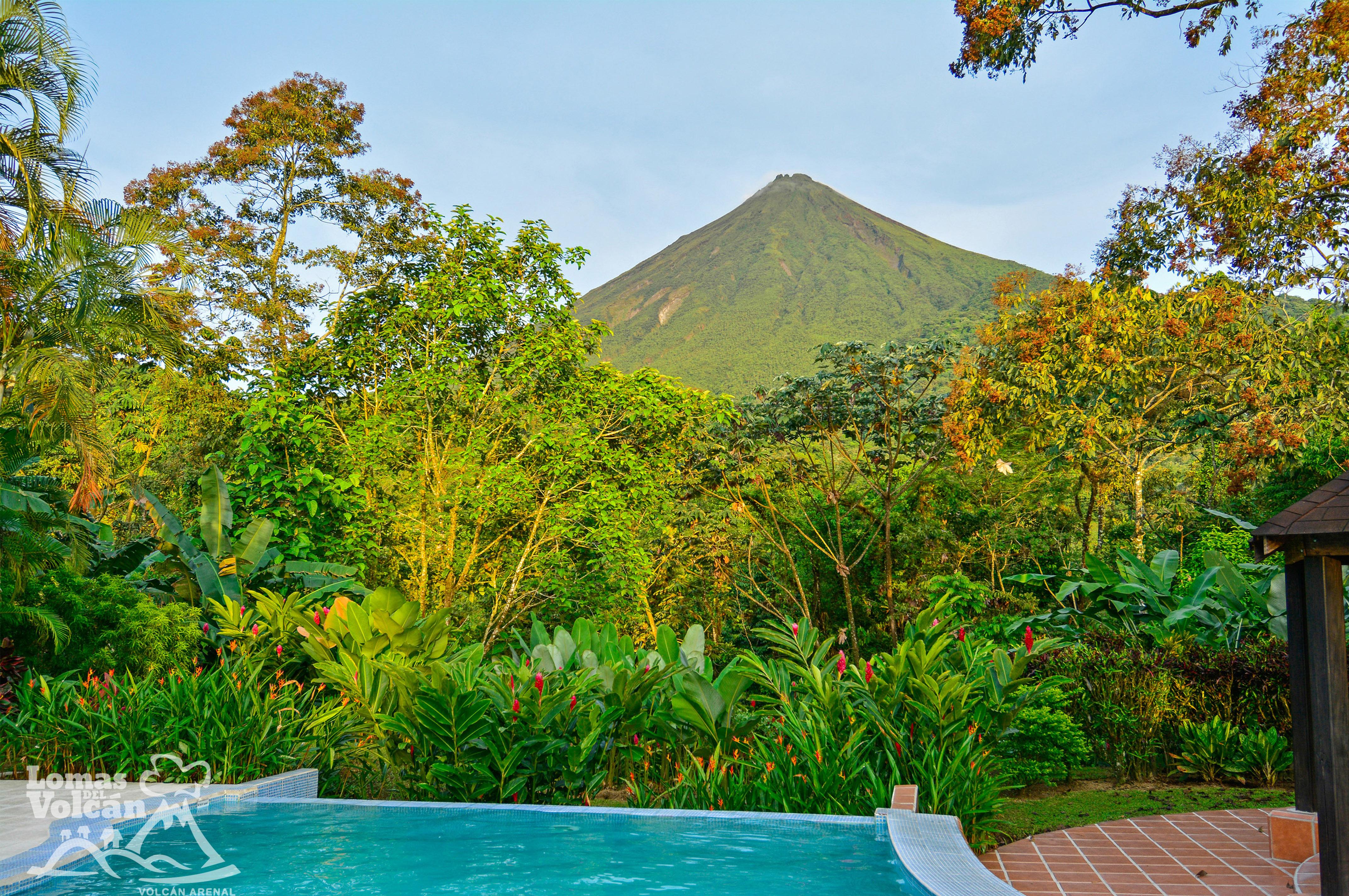 Hotel Lomas Del Volcan La Fortuna Bagian luar foto